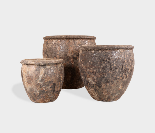 Charming Ceramic Pot – Artisanal Finish