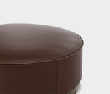 Arezzo Elegant Ottoman – Timeless Leather Finish